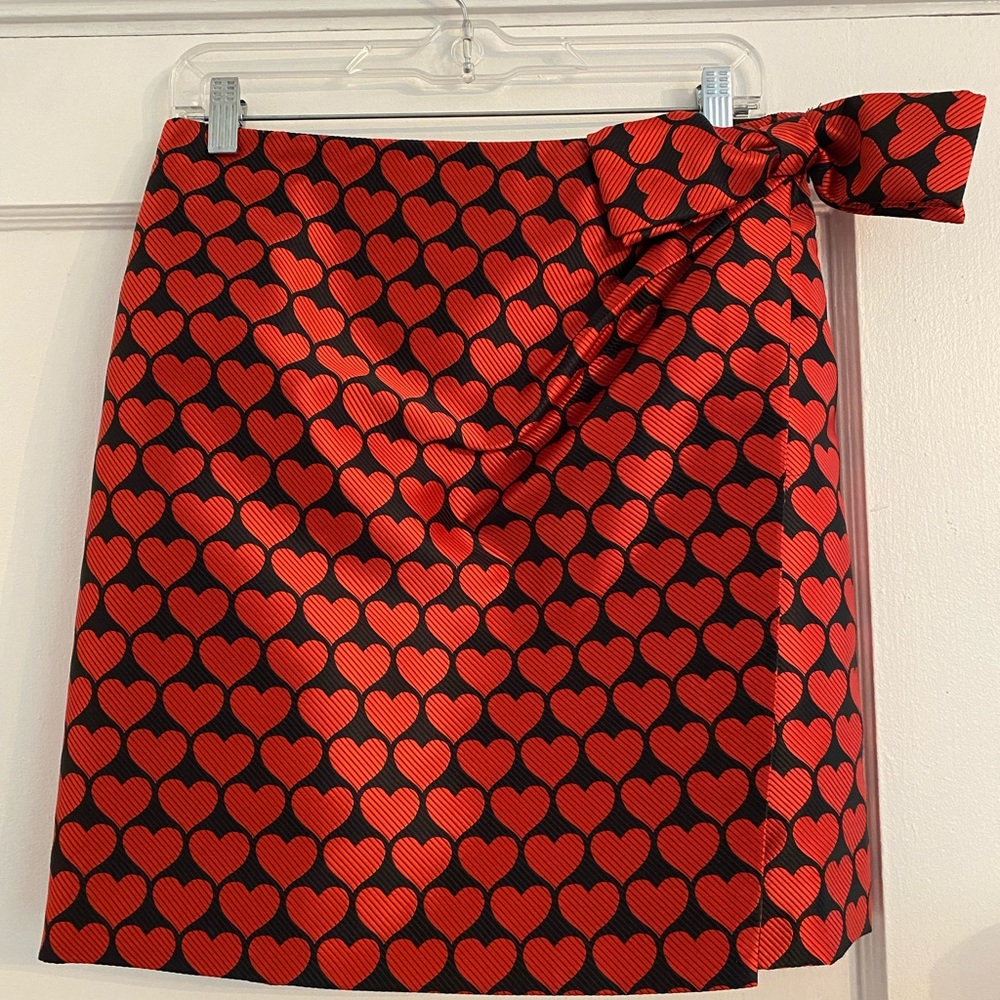 J.Crew Red Jacquard Heart Skirt size 8
